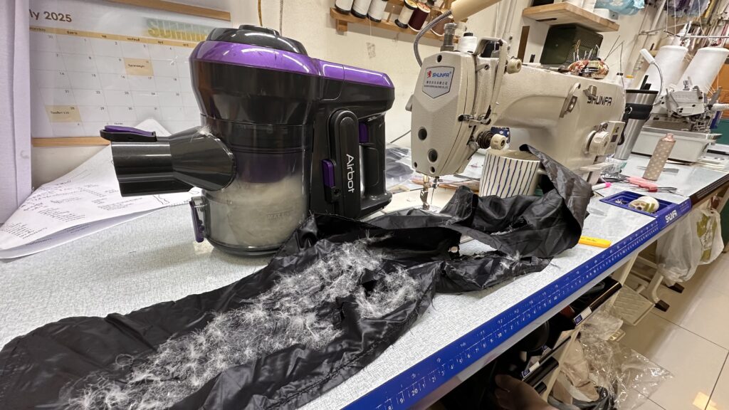 เครื่องดูดขนเป็ด