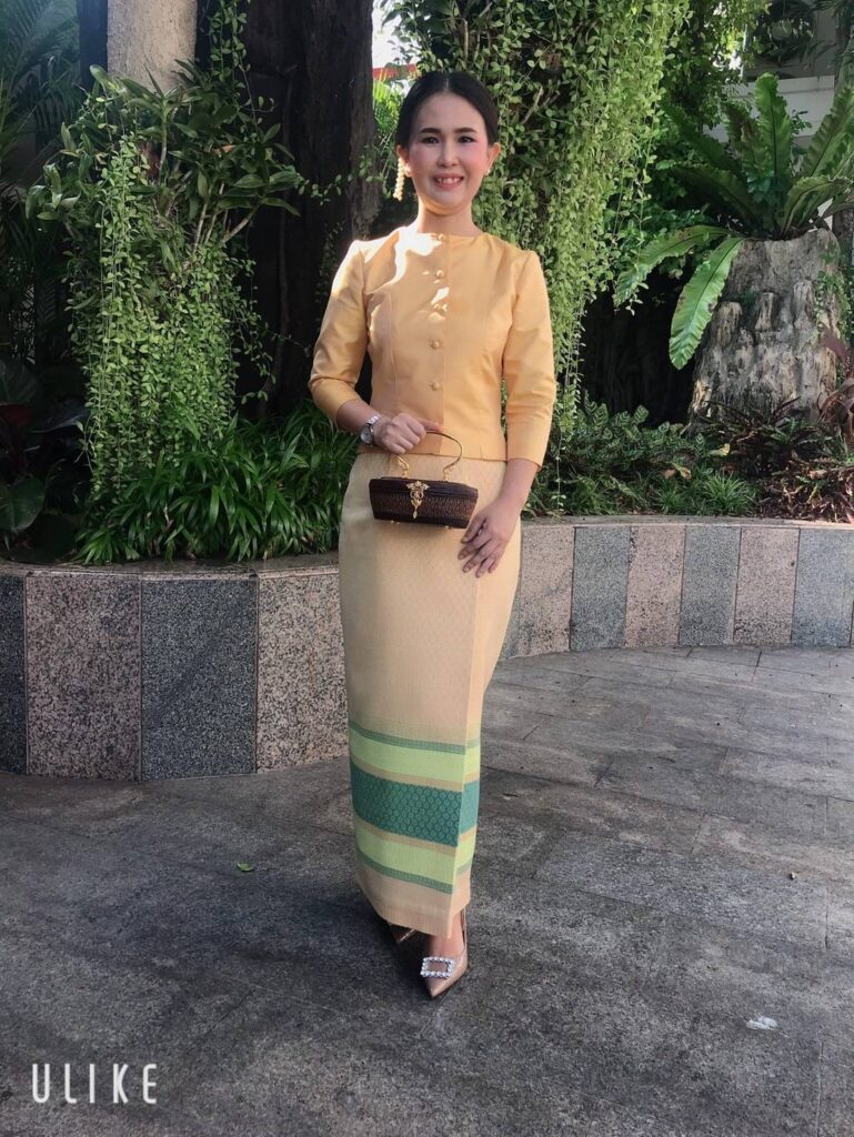 ตัดชุดไทย